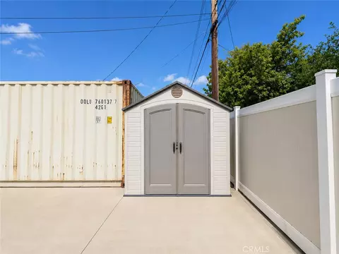 811 E Saint James Ave, Orange, CA 92865 photo 15