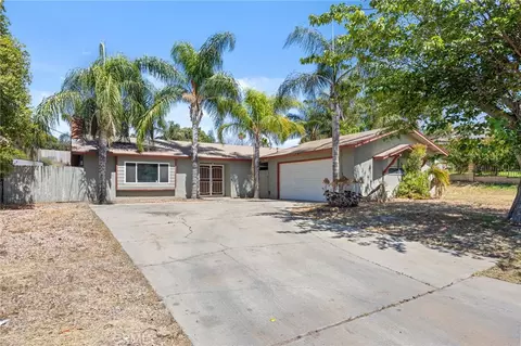 10937 Desert Sand Ave, Riverside, CA 92505
