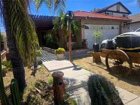 1529 Apple Crk, Perris, CA 92571