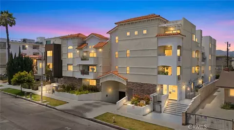 4733 Elmwood Ave #203, Los Angeles, CA 90004