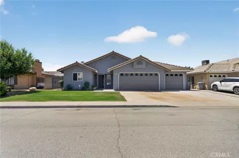 1820 5th, Delano, CA 93215