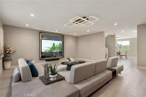 355 S Cypress St, La Habra, CA 90631