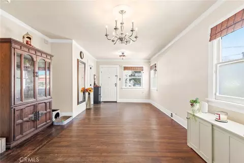 Living - 4240 E 15th, Long Beach, CA 90804 photo 2 of 2