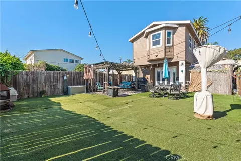 Exterior - 4240 E 15th, Long Beach, CA 90804 photo 6 of 7