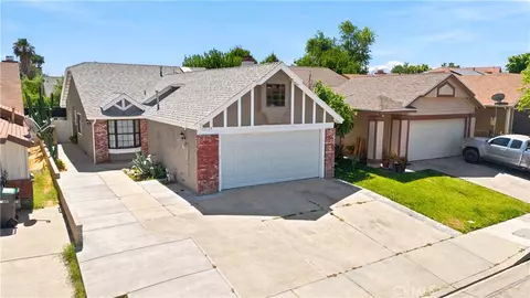 37628 15th E, Palmdale, CA 93550
