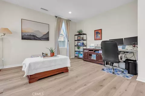 Other - 18100 Tableau, Saugus, CA 91350 photo 2 of 11