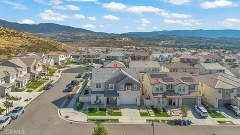 View/Area - 18100 Tableau, Saugus, CA 91350 photo 4 of 6
