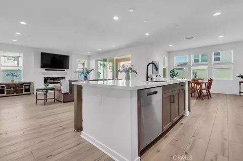 Entry Way - 18100 Tableau, Saugus, CA 91350 photo 1 of 4