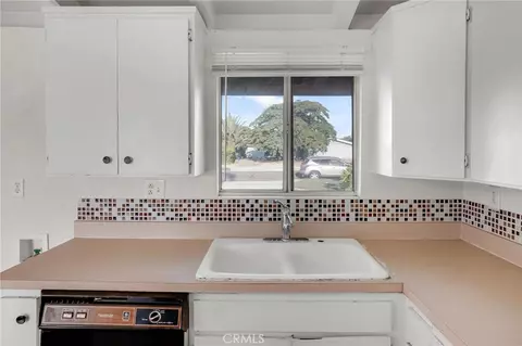 Kitchen - 1538 Amador Ave, Ontario, CA 91764 photo 6 of 6