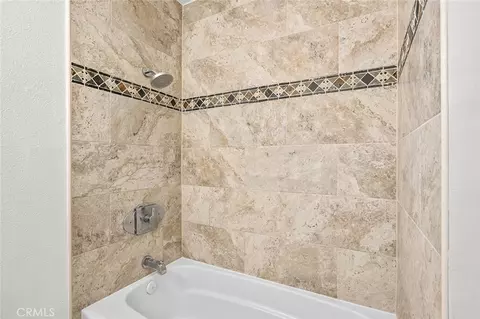 Bath - 13409 S Largo Ave, Compton, CA 90222 photo 8 of 8