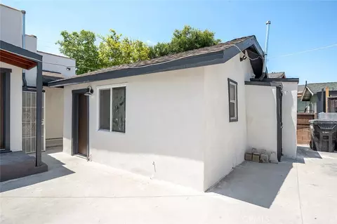 Exterior - 13409 S Largo Ave, Compton, CA 90222 photo 4 of 11