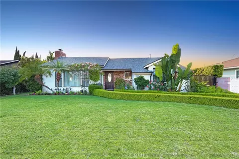 10011 Wiley Burke, Downey, CA 90240