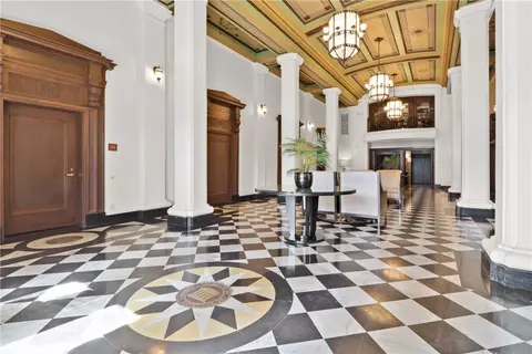 835 Locust, Long Beach, CA 90813