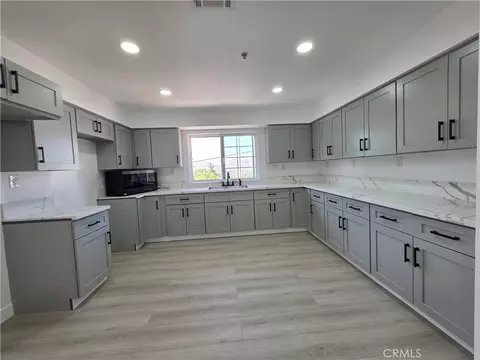 Kitchen - 6130 Birch St, Simi Valley, CA 93063 photo 1 of 2