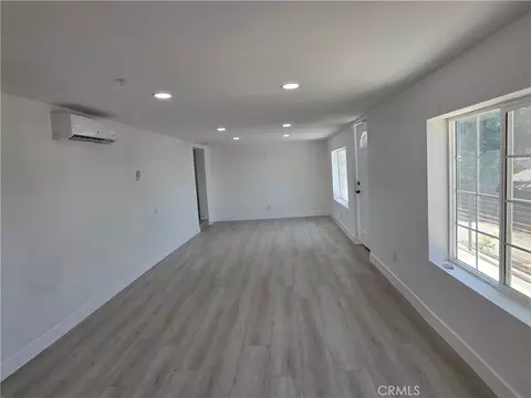 Living - 6130 Birch St, Simi Valley, CA 93063 photo 3 of 5