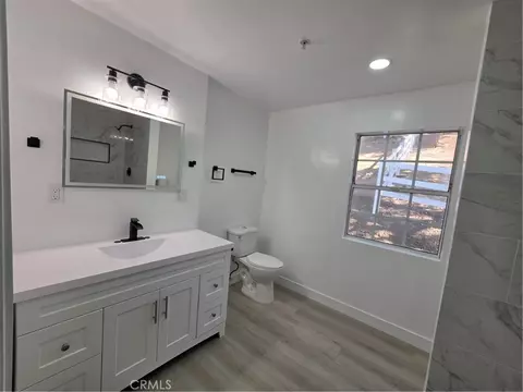 Bath - 6130 Birch St, Simi Valley, CA 93063 photo 3 of 6