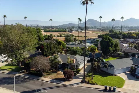 1185 La Subida Ct, Riverside, CA 92507 photo 26