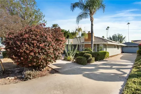 1185 La Subida Ct, Riverside, CA 92507 photo 3