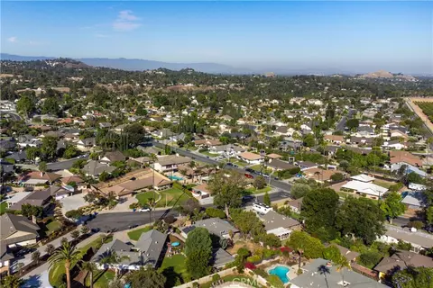 1185 La Subida Ct, Riverside, CA 92507 photo 31