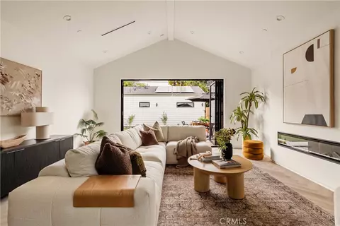 15337 Lemay St, Van Nuys, CA 91406