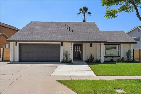 7685 E Calle Durango, Anaheim, CA 92808