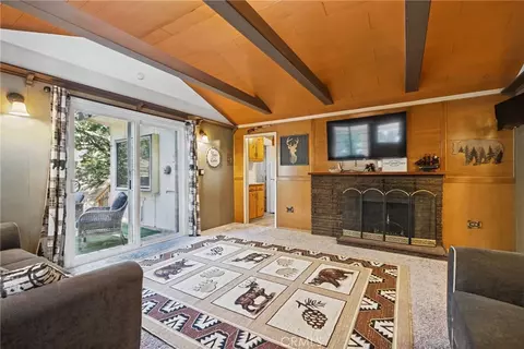 32800 Willow, Running Springs, CA 92382 photo 4