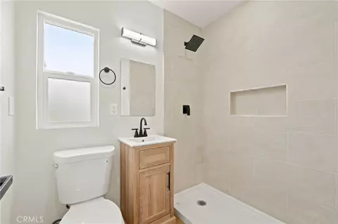 Bath - 3726 E Iva, Compton, CA 90221 photo 4 of 5