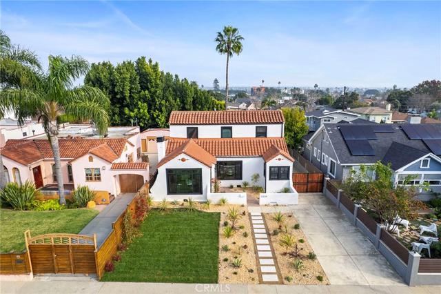 5334 S Hillcrest Dr, Los Angeles, CA 90043