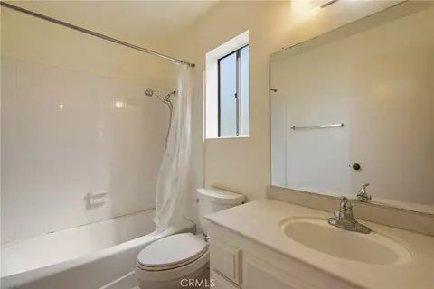 Bath - 753 Wagon Wheel, Brea, CA 92821 photo 3 of 3