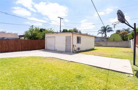 Exterior - 237 S 5th, Montebello, CA 90640 photo 6 of 10