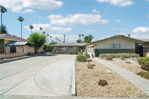 17316 Hawthorne Ave, Fontana, CA 92335