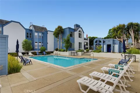 Exterior - 4623 E 4th #6, Long Beach, CA 90814 photo 10 of 14