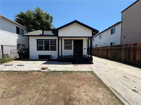 424 E 61st, Los Angeles, CA 90003