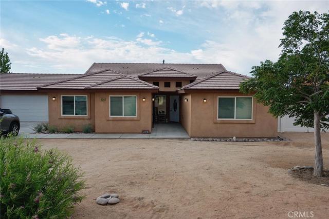 16346 Teton, Victorville, CA 92395