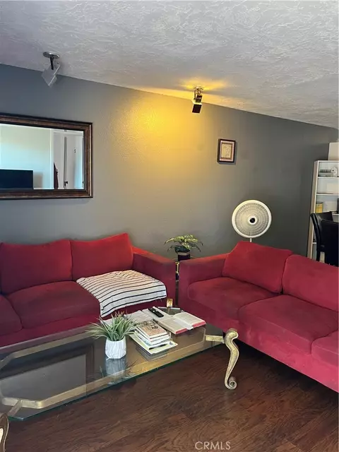 Living - 15860 Kasota, Apple Valley, CA 92307 photo 3 of 3