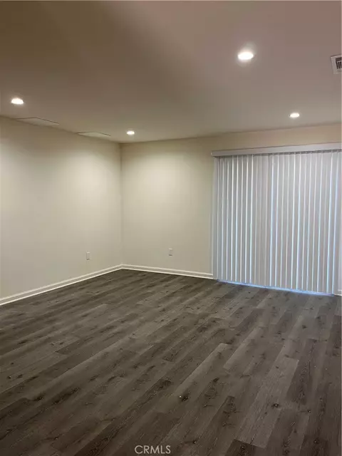 Living - 15860 Kasota, Apple Valley, CA 92307 photo 1 of 3