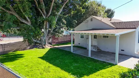 Exterior - 1664 Oak, Placentia, CA 92870 photo 15 of 15