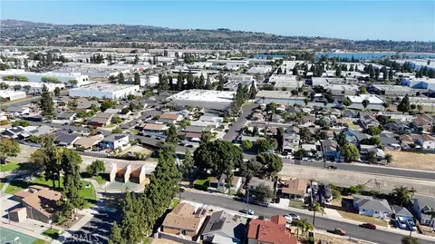 View/Area - 1664 Oak, Placentia, CA 92870 photo 4 of 5