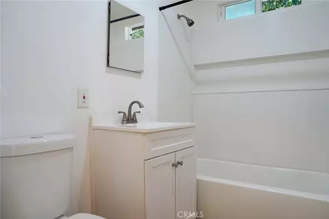 Bath - 1664 Oak, Placentia, CA 92870 photo 1 of 2