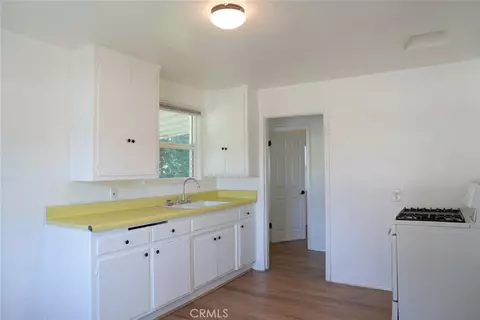 Kitchen - 1664 Oak, Placentia, CA 92870 photo 1 of 2