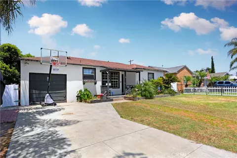 9049 Lemoran, Downey, CA 90240