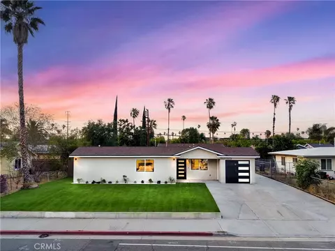 Exterior - 5571 Central Ave, Riverside, CA 92504 photo 2 of 3