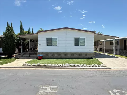 2230 Lake Glen Dr #57, La Habra, CA 90631