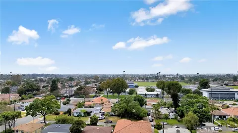 View/Area - 9714 Paramount, Downey, CA 90240 photo 6 of 7