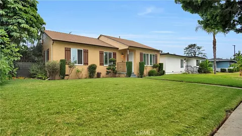 Exterior - 9714 Paramount, Downey, CA 90240 photo 11 of 12