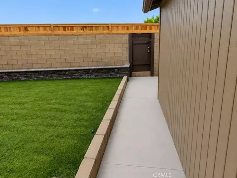 2929 E Hamilton, Orange, CA 92867 photo 38