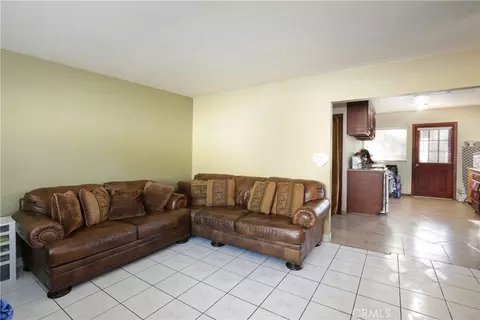 1901 E Orchard St, Compton, CA 90221 photo 4