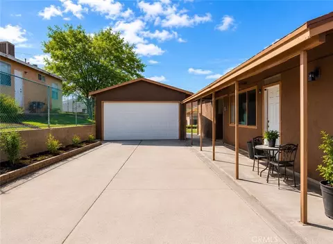 312 Maxine Ave, Barstow, CA 92311 photo 2