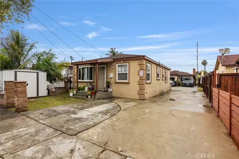 4555 W 160th St, Lawndale, CA 90260