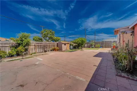 Exterior - 201 N Harris, Compton, CA 90221 photo 6 of 8